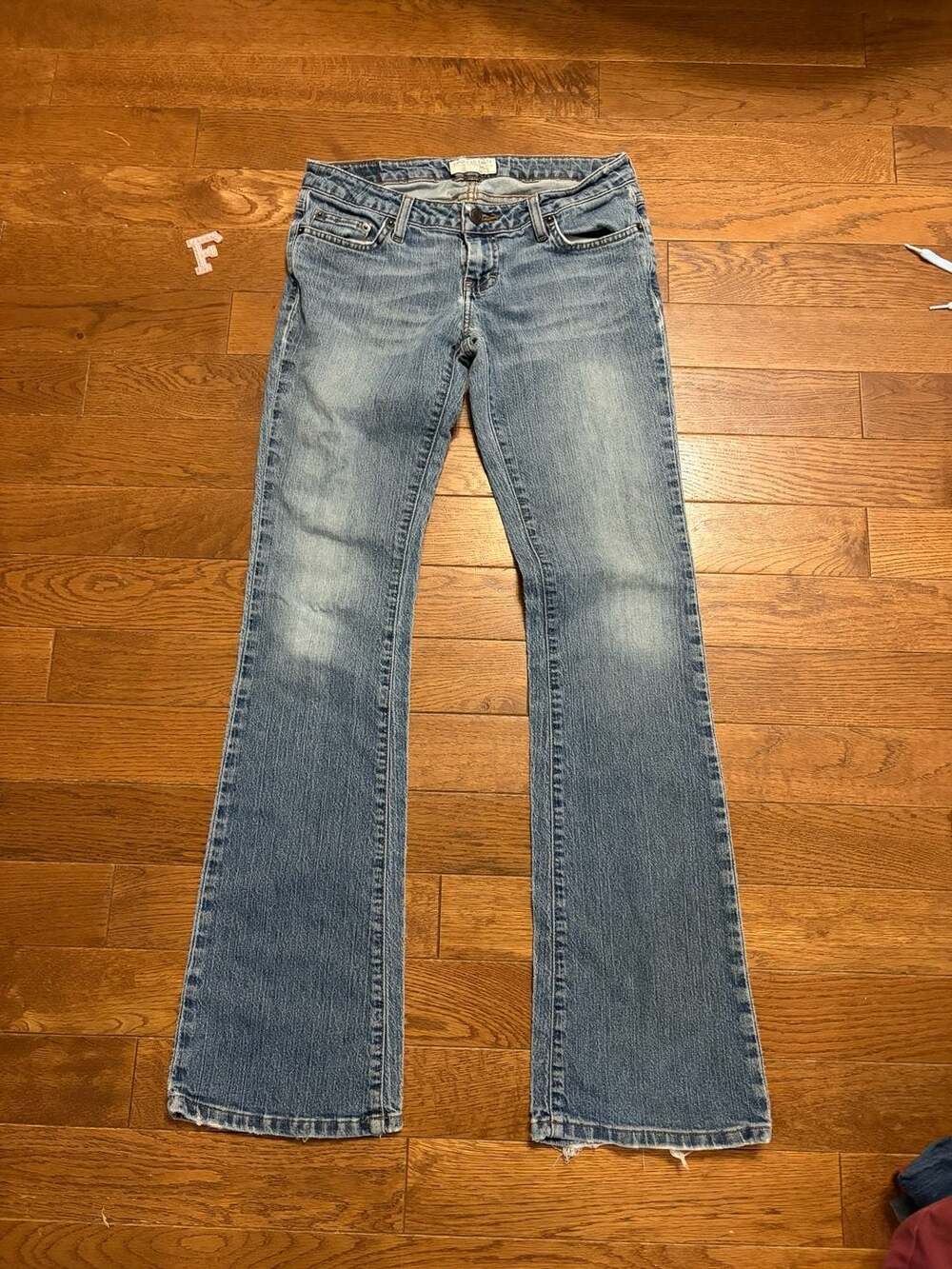 American Eagle Outfitters Stretch Jeans Size 2 Flare Low Rise